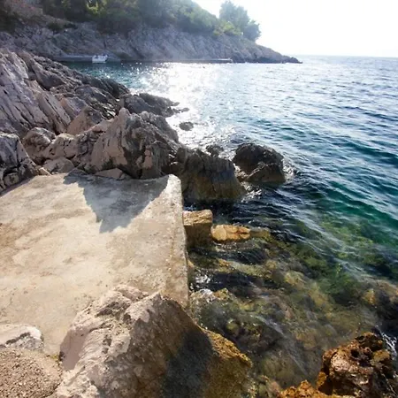 Robinson Ane * Gdinj